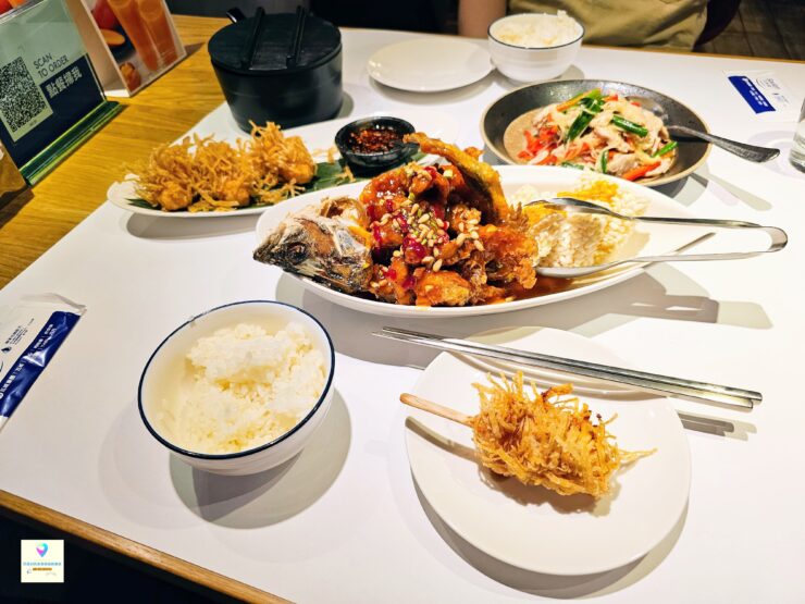 [食]台北 道地湘菜 臭豆腐肥腸阿甘鍋 肥美大腸Q彈帶勁 東